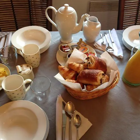 Le Cerisier Bed & Breakfast *